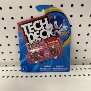 AMY SONIC the Hedgehog TECH DECK Finesse 96mm Fingerboard New!‎